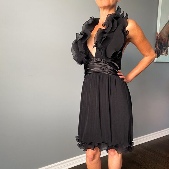 Calvin Klein Black Ruffle, Backless Dress, Plunging Neckline, Size 4 - Picture 1 of 4